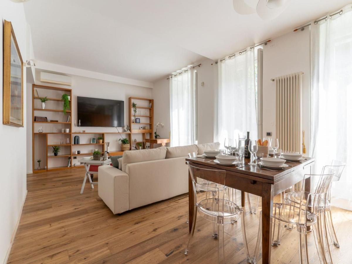 The Best Rent - Spacious Apartment Near Colonne S Lorenzo Milano Exterior foto